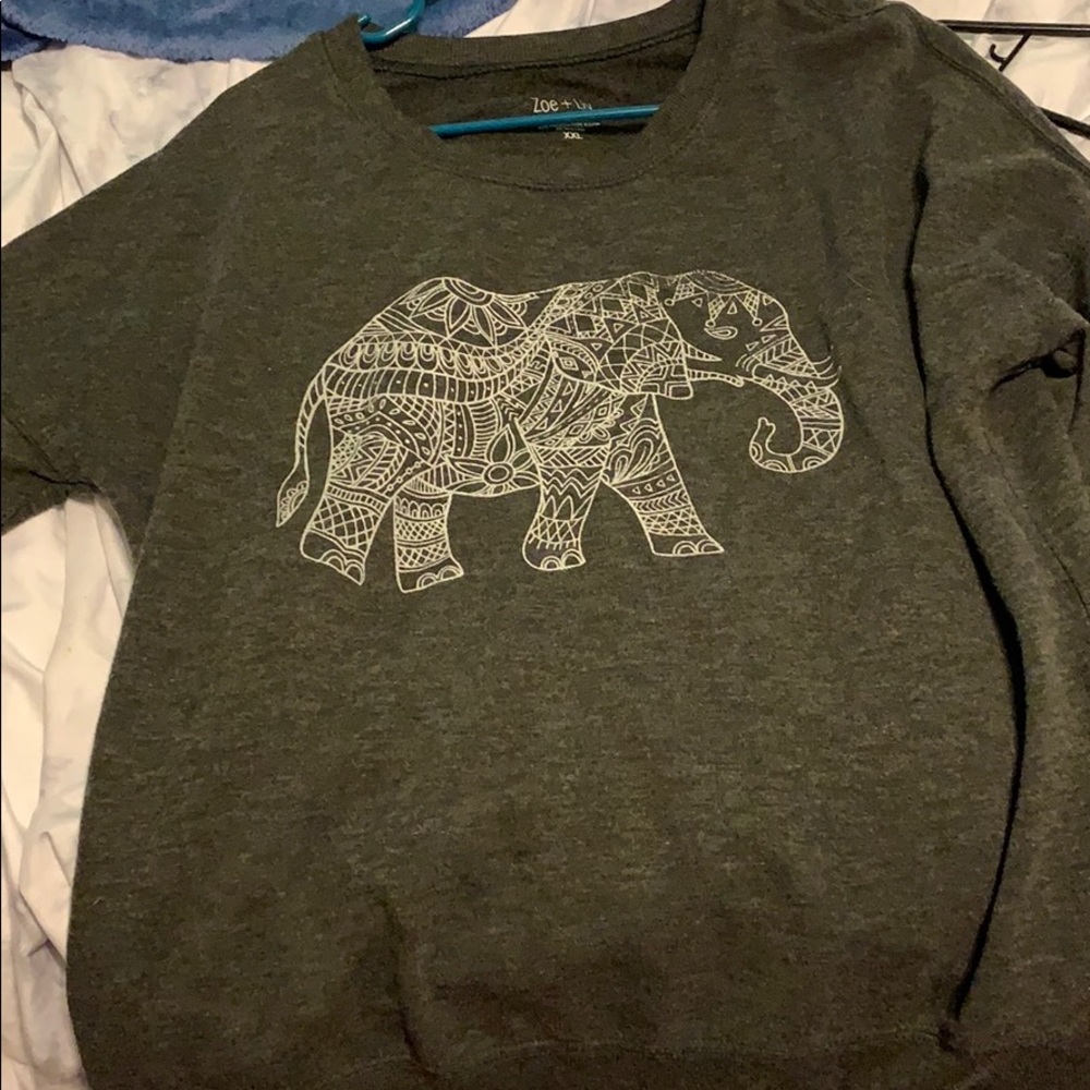 Sweatshirt
